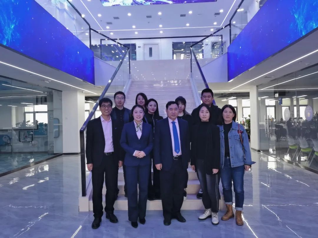 ����ͬ�� | JDB�����ʼ�X�ӳ�ʯ��:Я�ְ�����ҵ ������Դ��ҵ����������